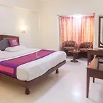 Oyo 12357 Hotel Nilgiris Inn
