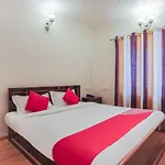 Oyo 35818 Twin Falls Residency