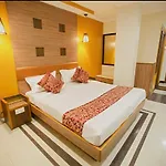 Hotel Maneck Residency