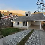 Vian Cottage