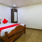 Collection O 24541 Ooty Highway Hotel