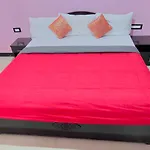 Hill Top Individual Cottage Ooty