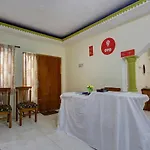 Oyo 22924 Gv Residency