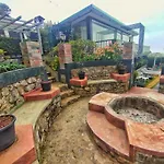 La Niebla Farm Resort