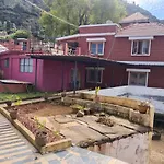 Red Rock Cottage