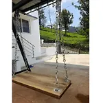 Le Jardin Glass House