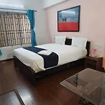 Savi\'S Home Stay