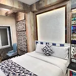 Beverly Villa