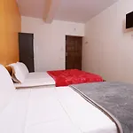 Seven Endue Cottages