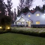 Gracious Ooty Villa