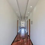 Capital O 8709 Hotel Rain Forest