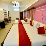 Royal Serene Villas