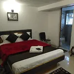Cliff Residency