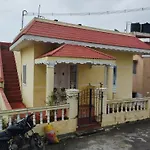 Dreamz Home Stay - Ooty Boat House