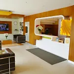 Hotel Meadows Residency