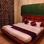 A2P Palace