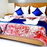 Jj Pearl Residency