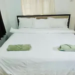 Teyt\'S White Home - 3 Bedroom Villa