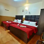 Bn Tourist Home