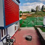 Harvest Hill View Cottage