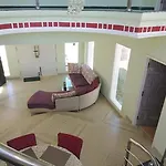 Pallazzo Cottage Ooty -Aala