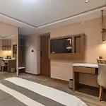 Serenity Suites