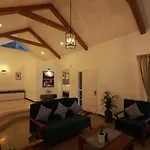 Lazara Family Villa