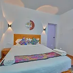 Silent Retreat Ooty Pool Resort By Voye Homes