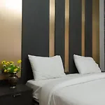 Royal Mm Abode