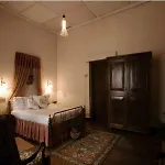 Lymond House - Homestay