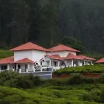 Green Leaves The Countryside Inn