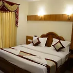 Hotel Vasantham Palace