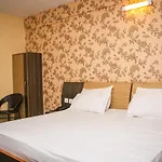 Desanthosh Residency