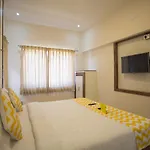 Fabhotel Srj\'S Thaneesh Southwick