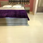 Praba Rooms And Cottages