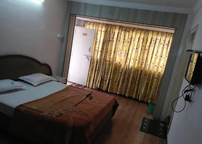 Hotel Sapphire Ooty