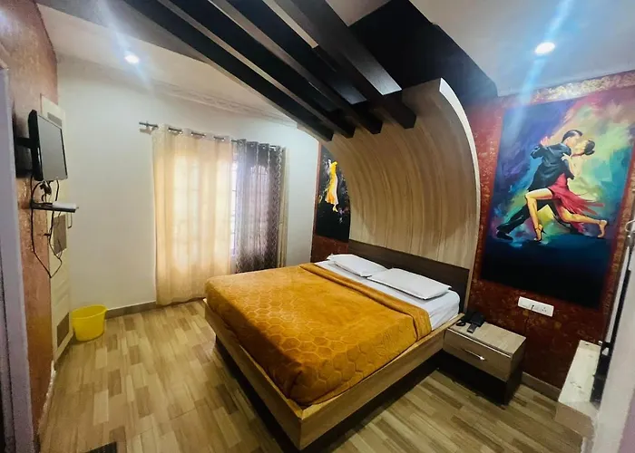 Malaiyur Residency