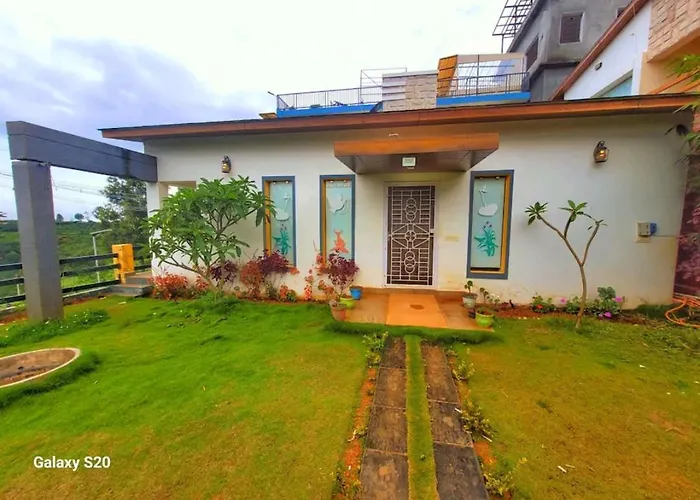 Habib Villa Tulips