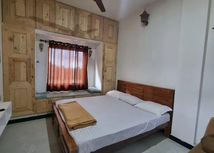 Sandiago Villa 2 Bhk House (Adults Only)