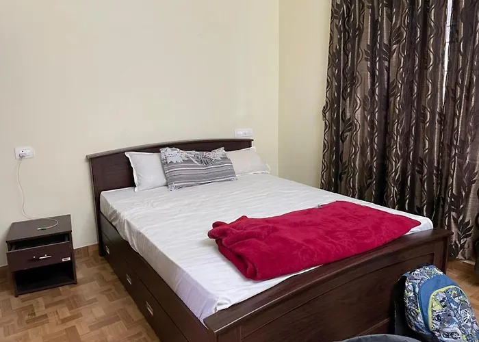 Hill Green Villa - Bachelors Stay
