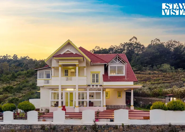 Stayvista At Orion\'S Crest Ooty Including Breakfast