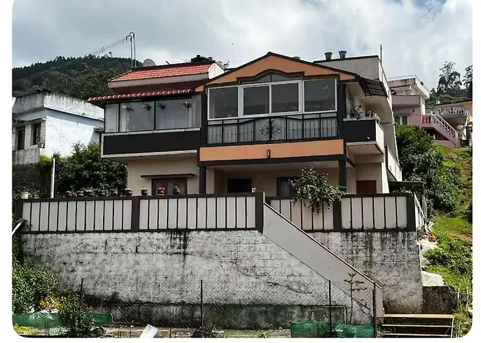 Hilltop 3Bhk & 4Bhk Villa Ooty