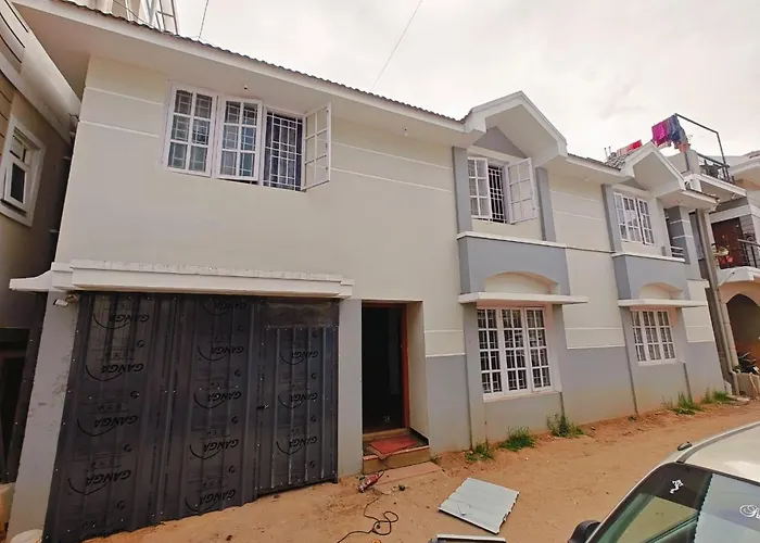 Lakshmi Cottage