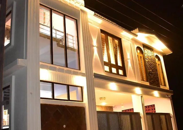 Everfresh High View Cottage Ooty