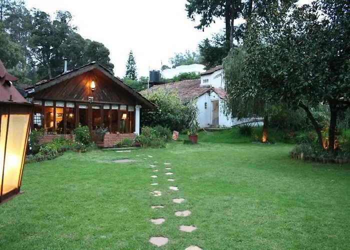Lymond House - Homestay