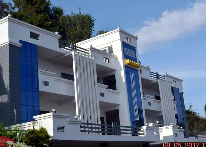 Pine Hill Suites