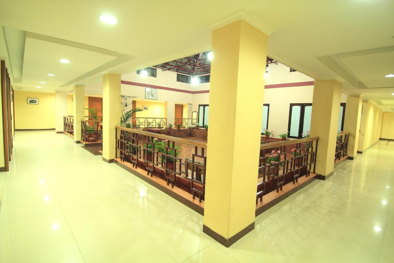 Hotel Preethi Classic Towers *