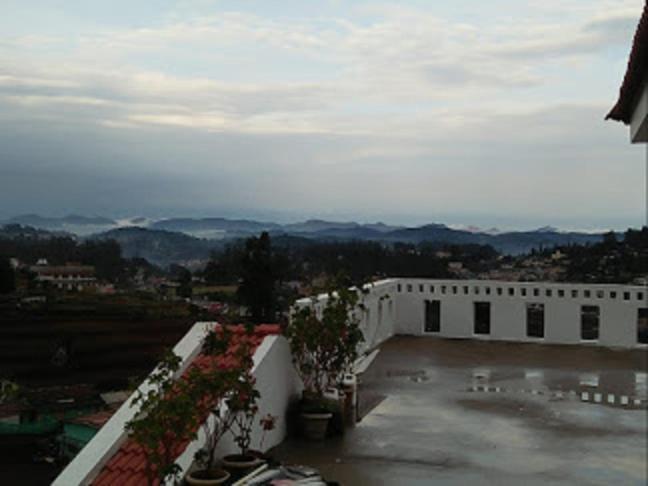 Sunset Valley * Ooty