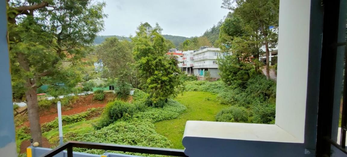 Rainbow Palace Homestay *