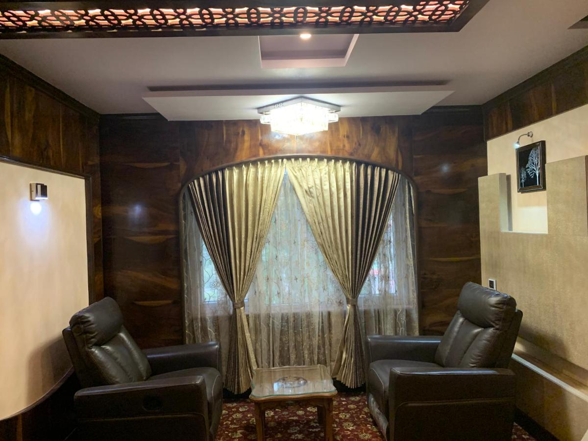 Beverly Hotel 3*